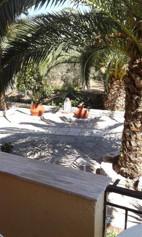 أناكسوس Armonia Studios المظهر الخارجي الصورة